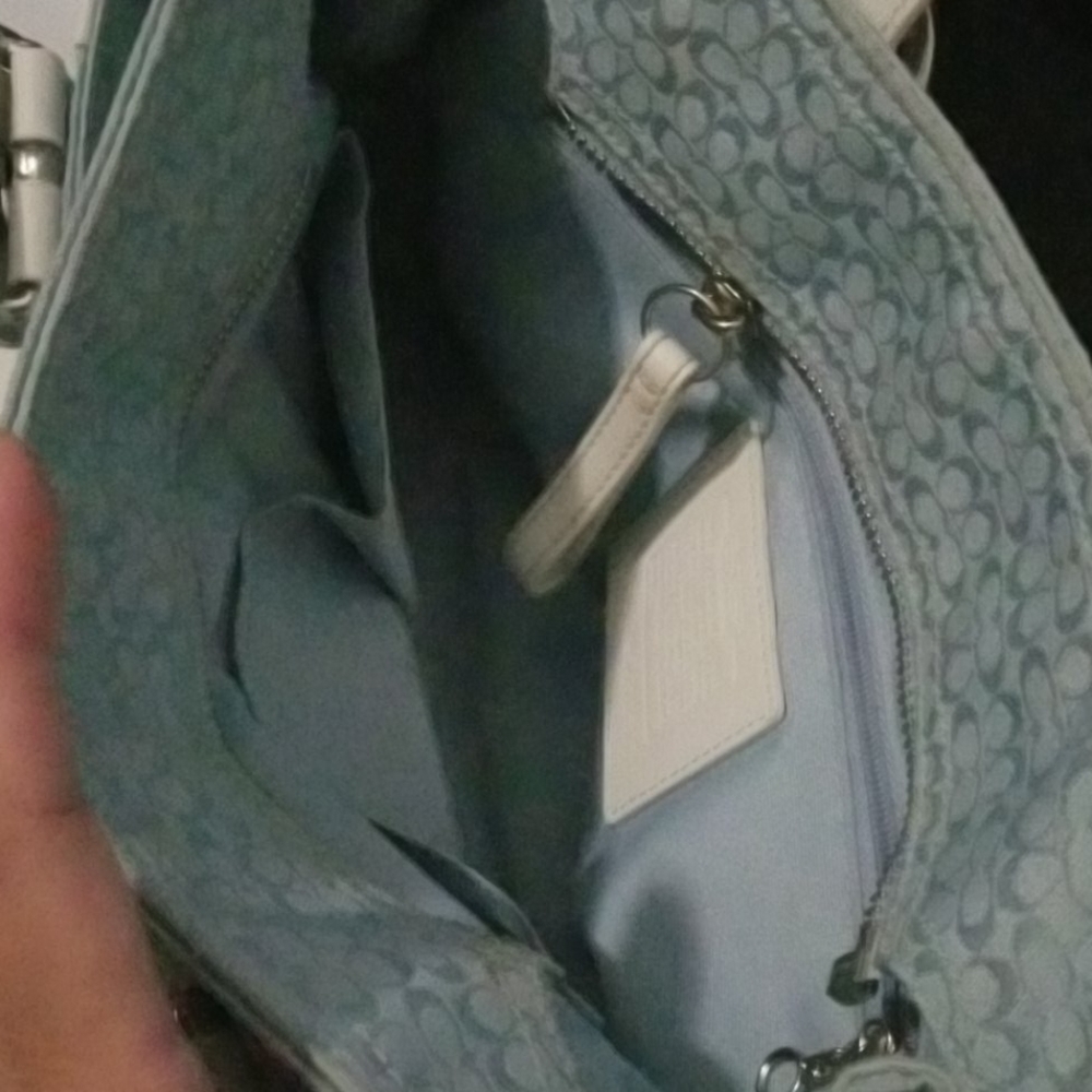 Set Medium Coach shoulder bag and wallet - Picture 4 of 7